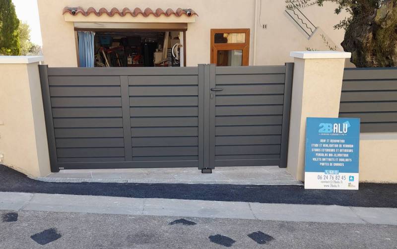 portail sur mesure en aluminum a toulon dans le var