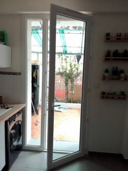 Remplacement de porte-fenêtres PVC - Après